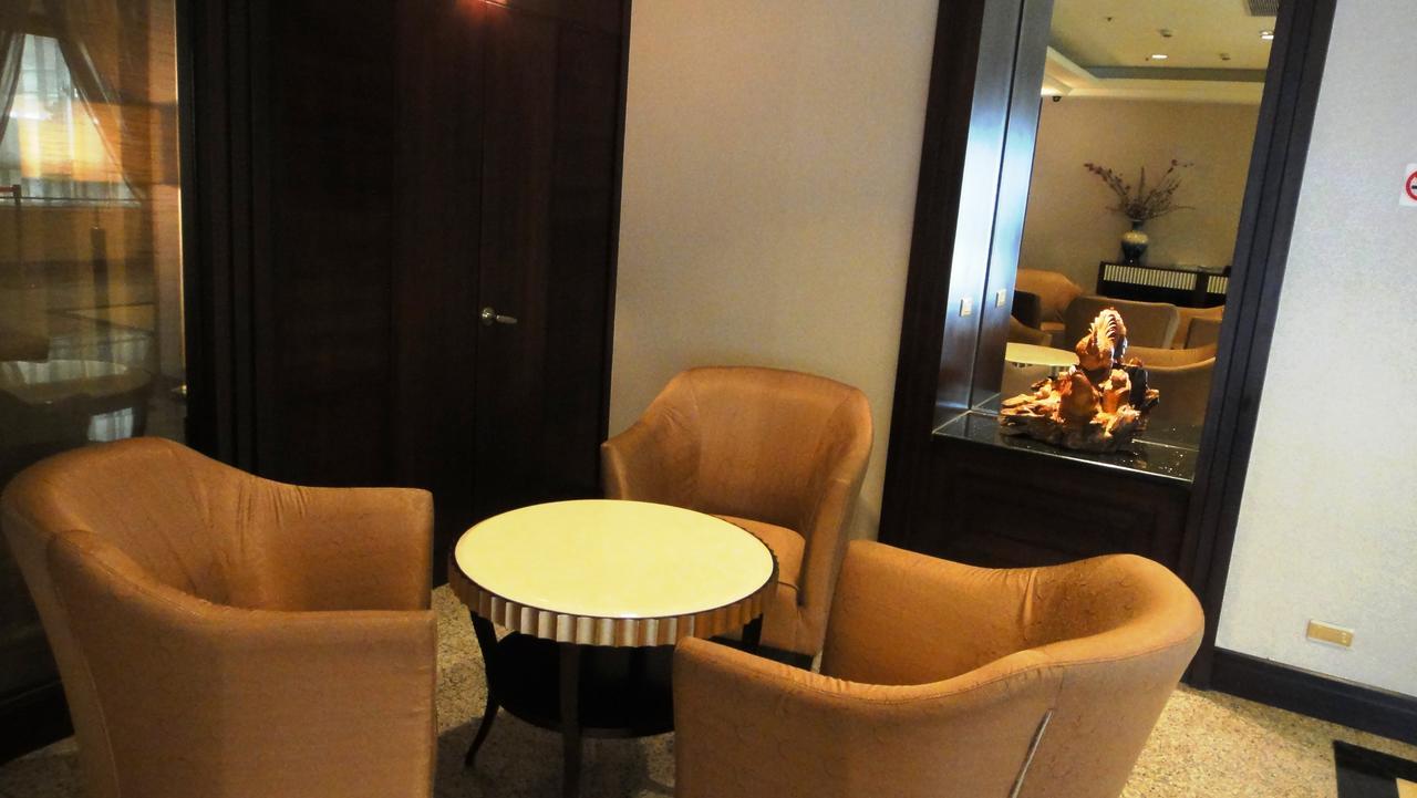 ナイサス ホテル 台北市 エクステリア 写真